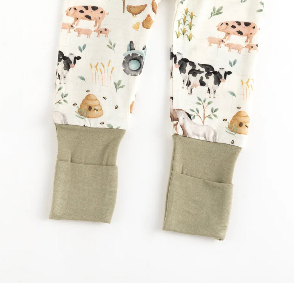 Farm Yard Sage Bamboo Sleeper