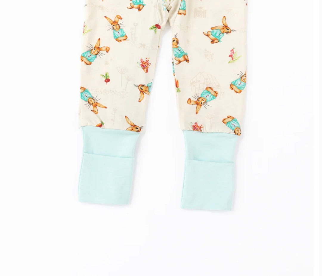 Spring Garden Rabbit Bamboo Sleeper